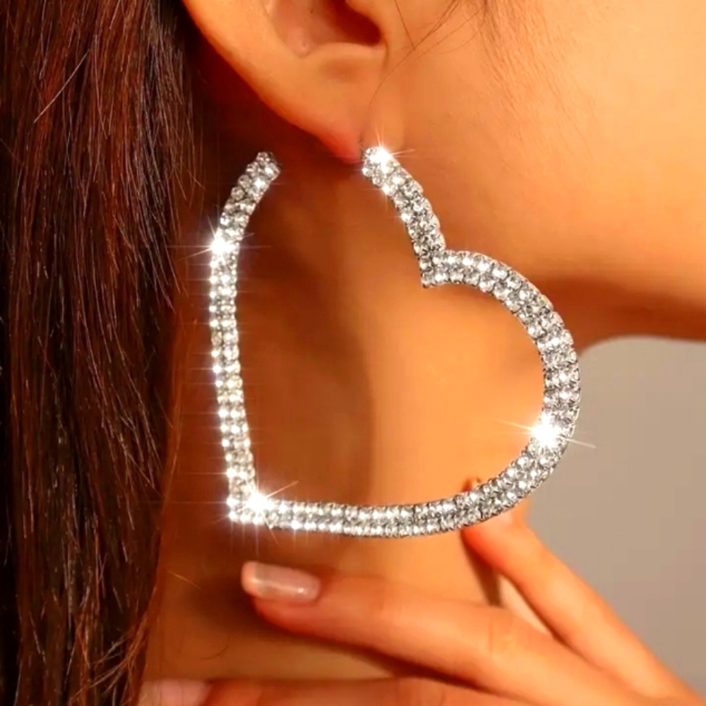 Women earrings